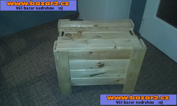 Dřevěná smrková bedna