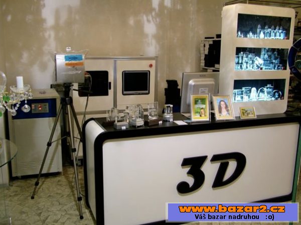 3D laser do skla a 3D fotoaparát
