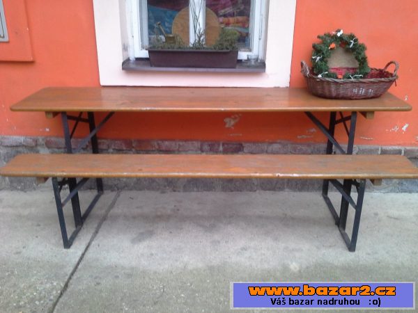 Stoly, židle, zahradní stoly, lavice
