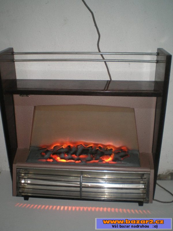 Retro křesla, toaletní stolek
