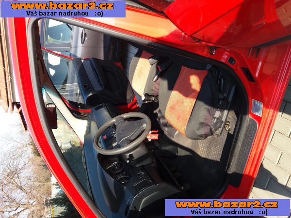 Hyundai Getz, 63kw, benzín , červený 