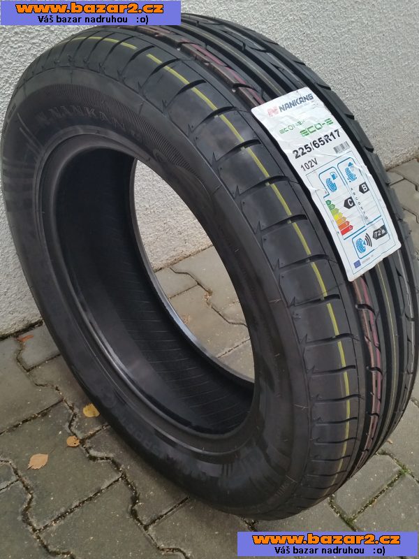 Nové pneumatiky 