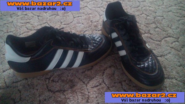 Obuv ADIDAS vel. 42,5