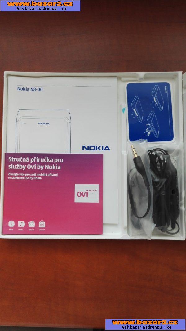 NOKIA N8