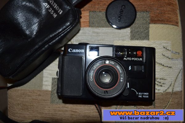 Klasický fotoaparát Canon