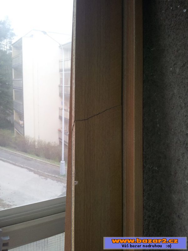 Postel IKEA + rošt +matrace 180x220 