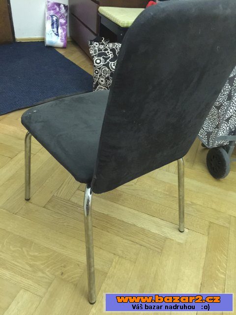 Daruji dvě židle a křeslo