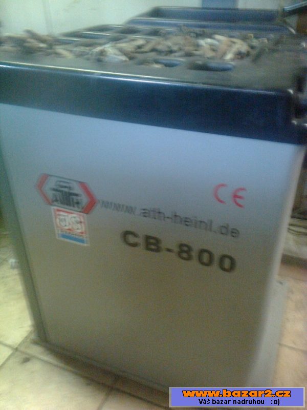 Vyvažovačka kol ATH CB-800