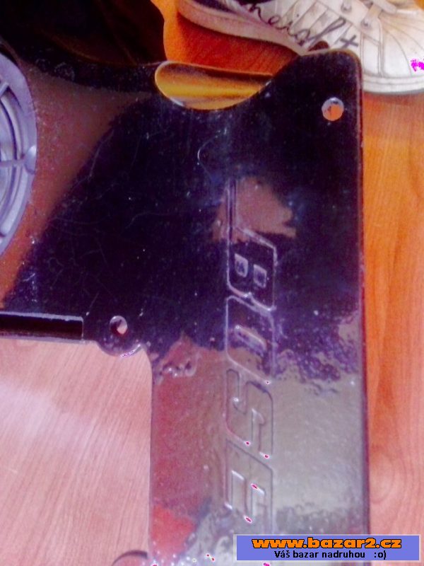 Subwoofer Bose - Alfa Romeo 147