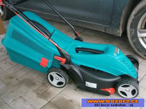 Sekačka na trávu BOSCH 37R