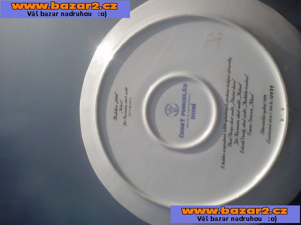 Porcelán modrý- ozdobný taliř