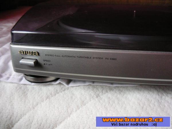 Gramo Aiwa px e 860