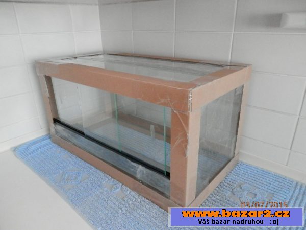 Nové terárium 50 x 25 x 30cm,
