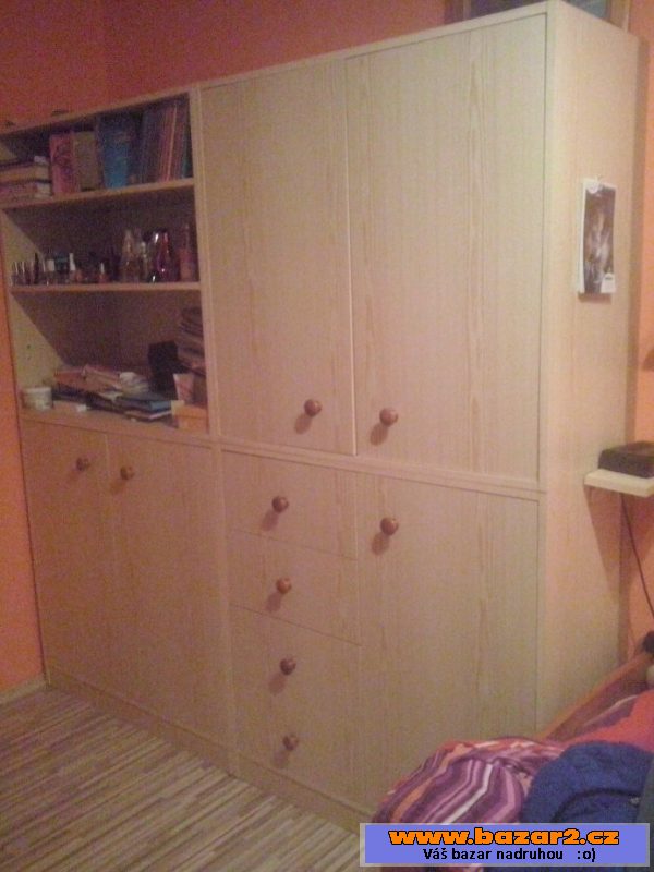 Skříň na prodej