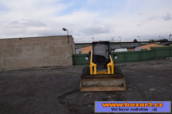 Prodám nakladač MF 518