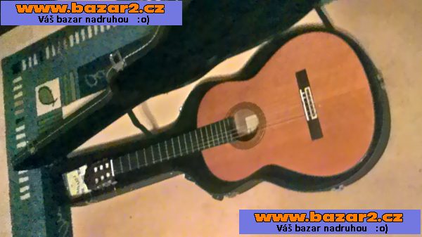Prodám klasickou kytaru yamaha 