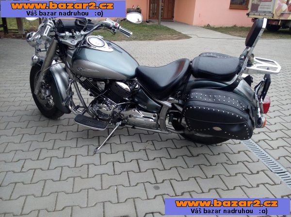 Yamaha XVS DragStar 1100