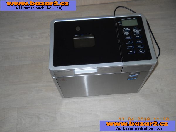 Domácí pekárna Philco 7000