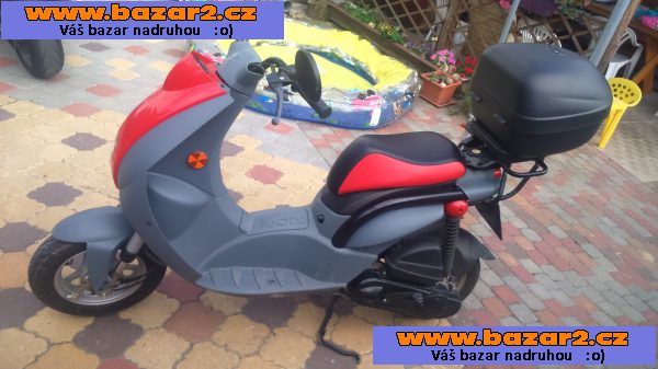 Scooter Peugeot ludix 50 one 