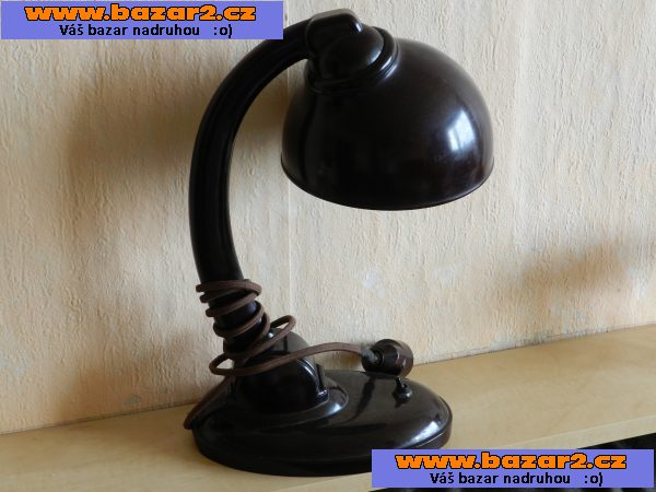 Stolní lampa