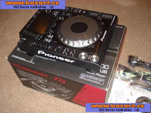Pioneer CDJ 2000 Nexus cost only 700 euros / Pioneer DJM-2000 Nexus cost only 75