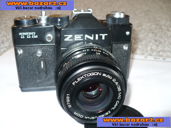 Zenit TTL + příslušenství