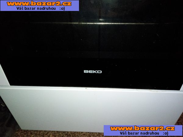 Kombinovaný sporák BEKO CSM 52120 DW