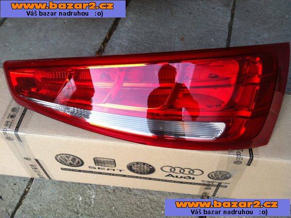 Pravé zadní světlo na Audi Q3
