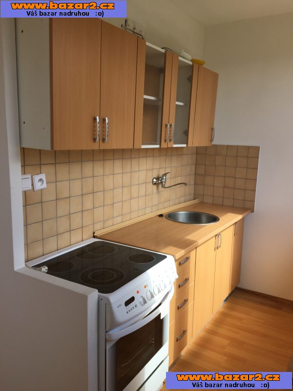 Zrekonstruovany byt 1+KK v Moste, klidna lokalita