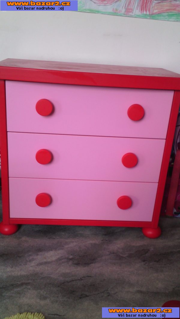 MAMMUT KOMODA+SKŘÍŇ IKEA SPĚCHÁ!!!!!!!!!!