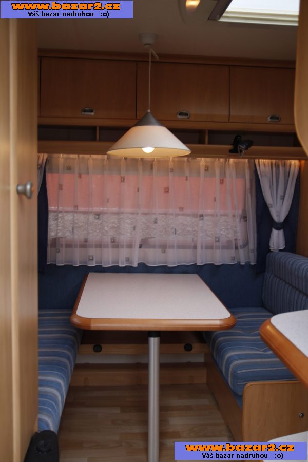 Karavan HOBBY 440 SF DE LUXE EASY, R.V. 2004