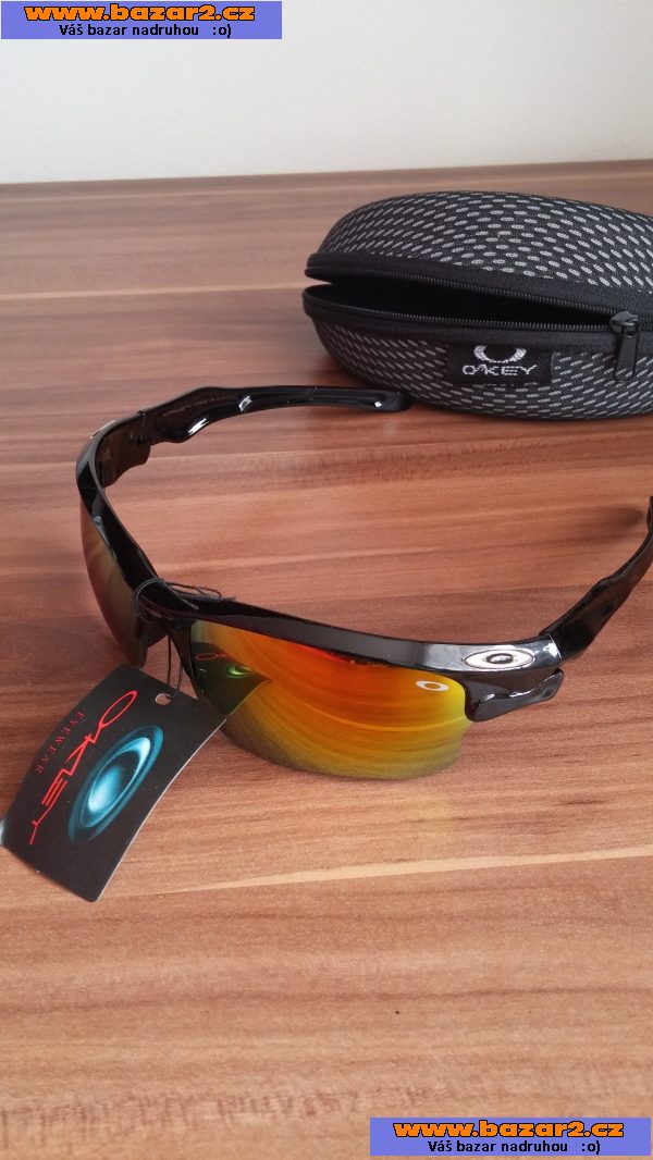 Sluneční brýle Oakley