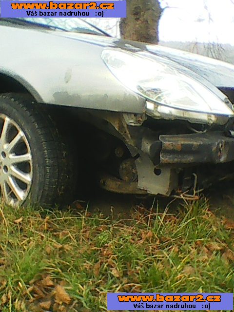  Pegueot 607 