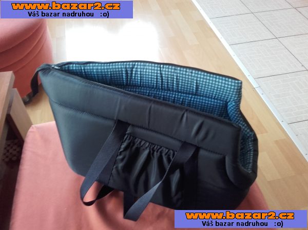 Prodám Králíčka Lilinku + klec, vybavení a cestovní taška :)