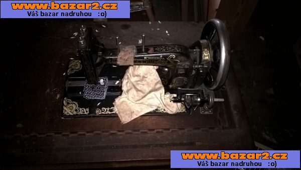 Starožitné šicí stroje