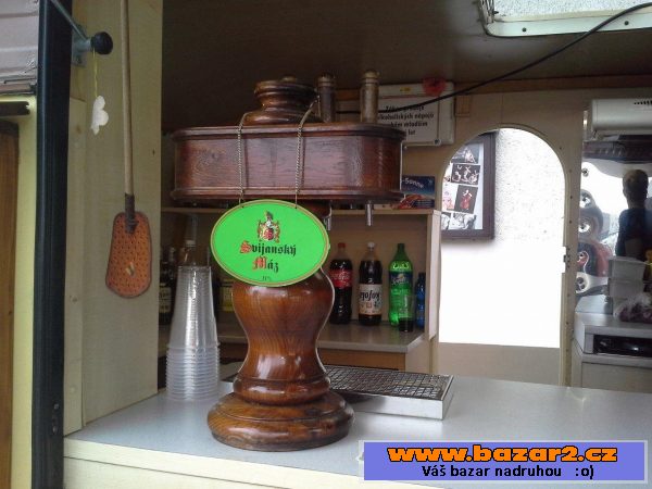Pojízdné občerstvení-karavan