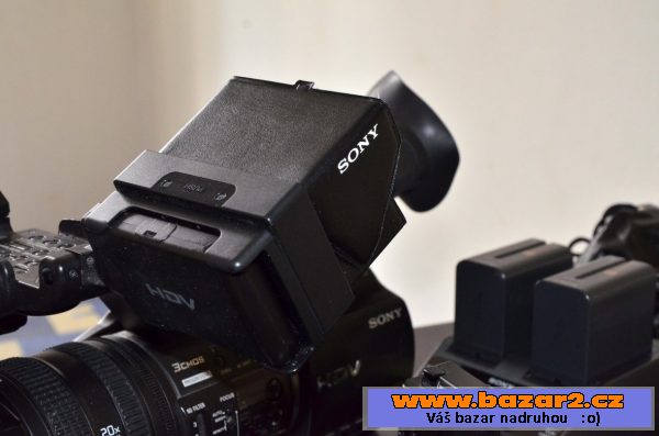Profesionální kamera Sony HVR-Z5. 