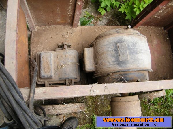 Elektromotor na historickém vozíku