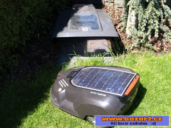 Robotická sekačka Husqvarna Solar