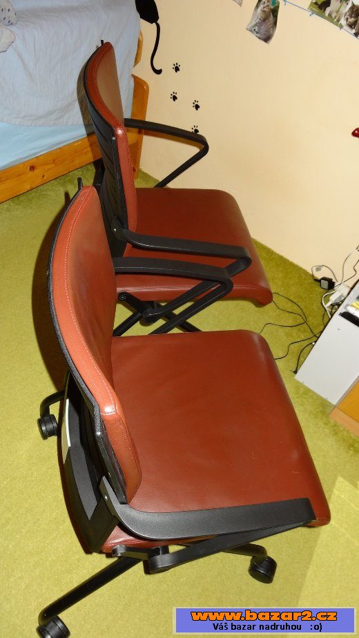 Konferenční křeslo Steelcase 2ks