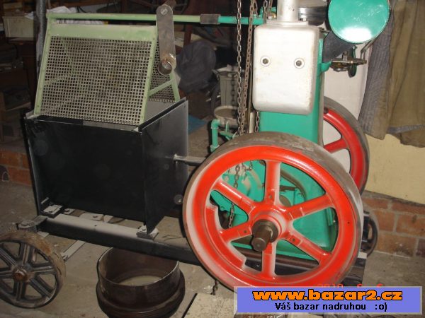 Stabilní motor Slavia