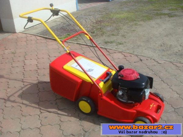 Benzín. sekačka Wolf Garten Honda