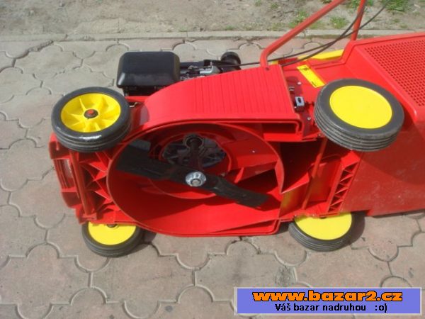 Benzín. sekačka Wolf Garten Honda