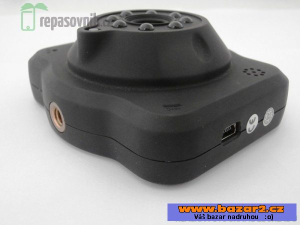 DVR kamera do auta BENG 078HD