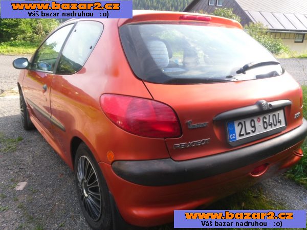PEUGEOT206