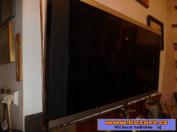 Loewe LCD