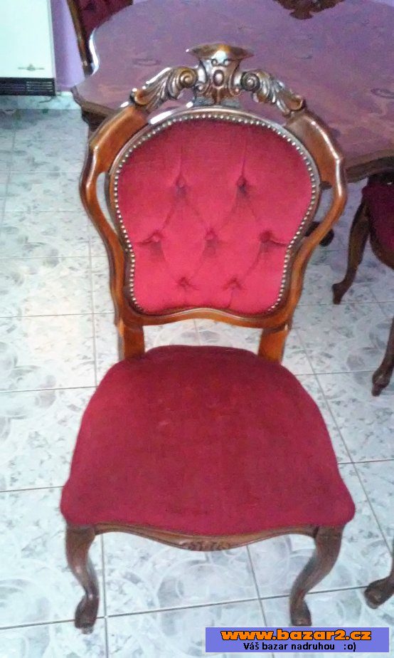 Výjmečná rustikální souprava