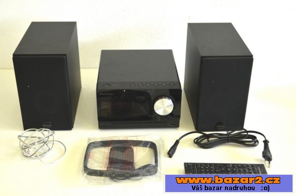 Mikrosystém Pioneer X-CM32BT-K
