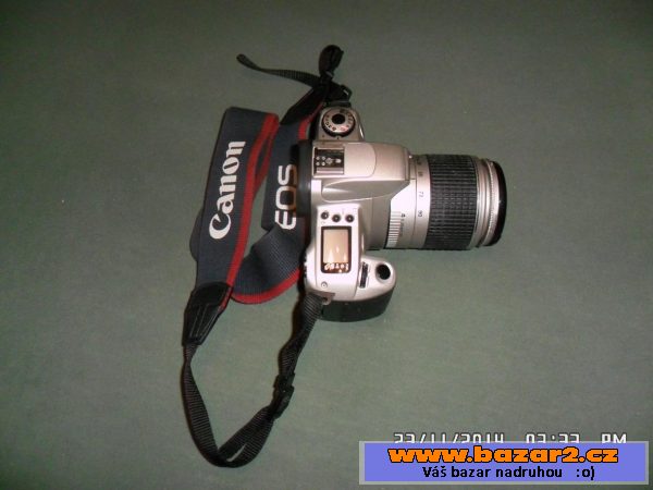 Analogický fotoaparát Canon EOS 300