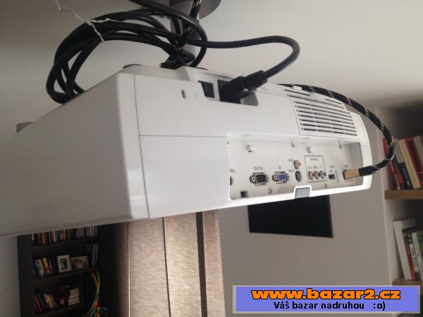 Prodám vynikající projektor Epson